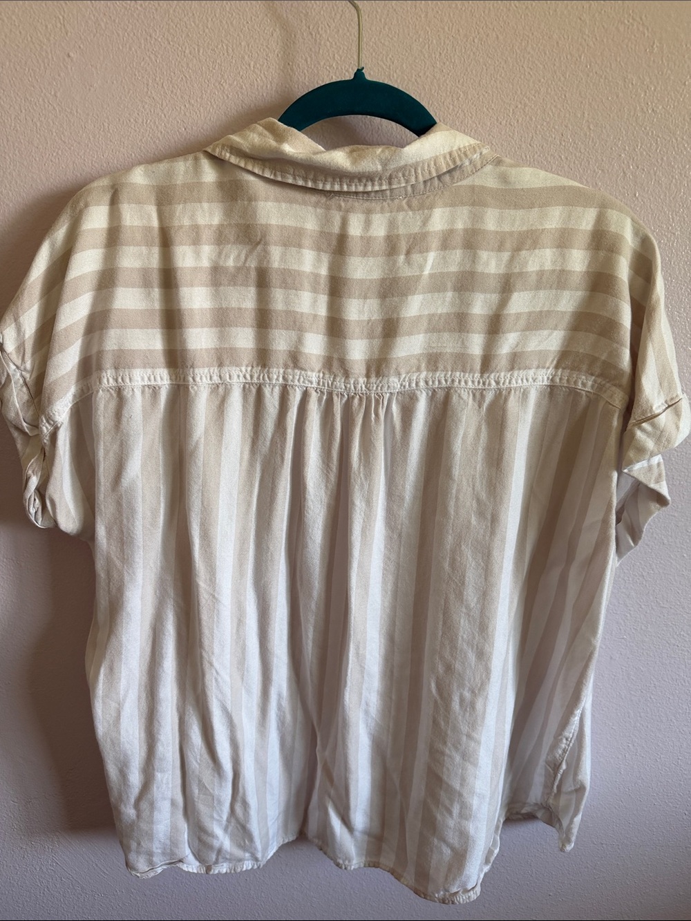 beachlunchlounge Cream and White Button Top - Picture 6 of 7